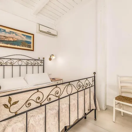 Il Contadino - Agriturismo In Salento Dal 1987 * Otranto